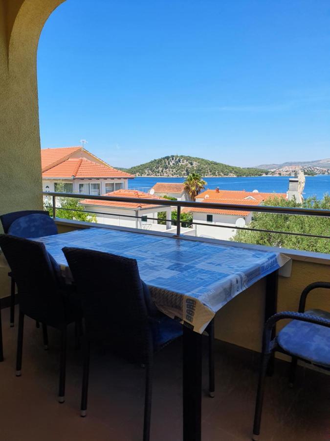 Apartments Viktor Rogoznica  Εξωτερικό φωτογραφία