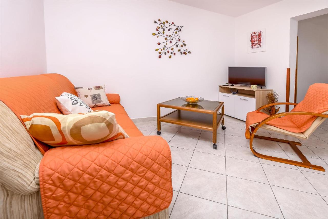 Apartments Viktor Rogoznica  Εξωτερικό φωτογραφία